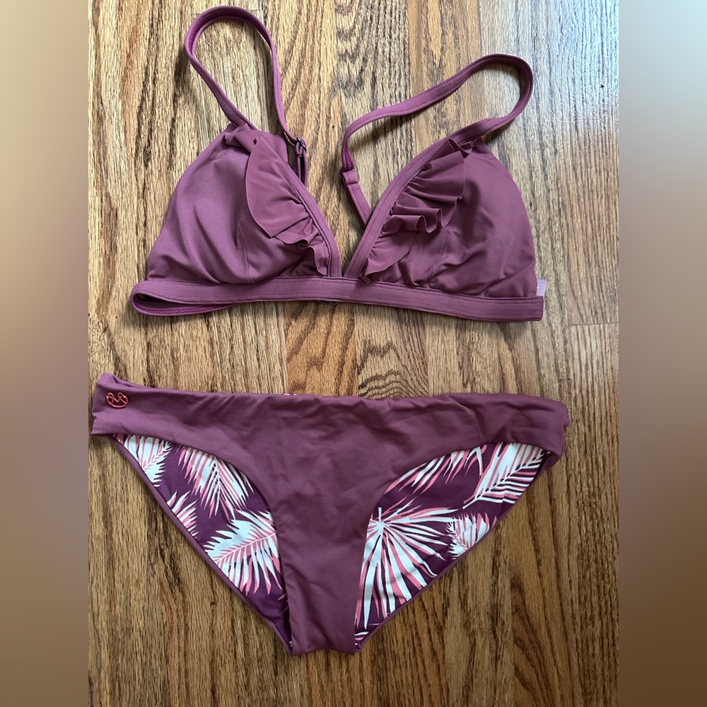 Maaji reversible swimsuit size large